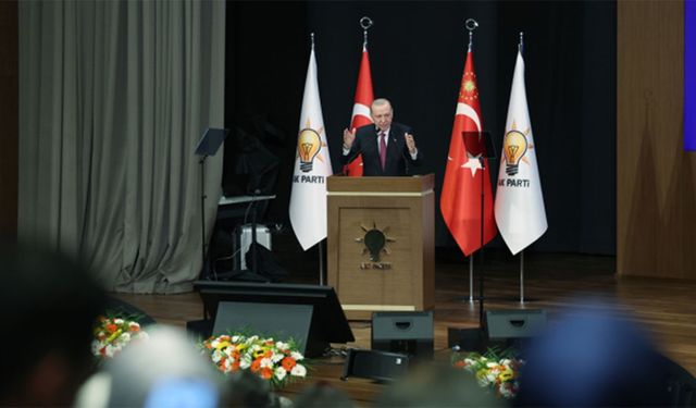 Erdoğan’dan AK Parti teşkilatına mesaj: “Yanlış yapanla vedalaşır, yolumuza devam ederiz”