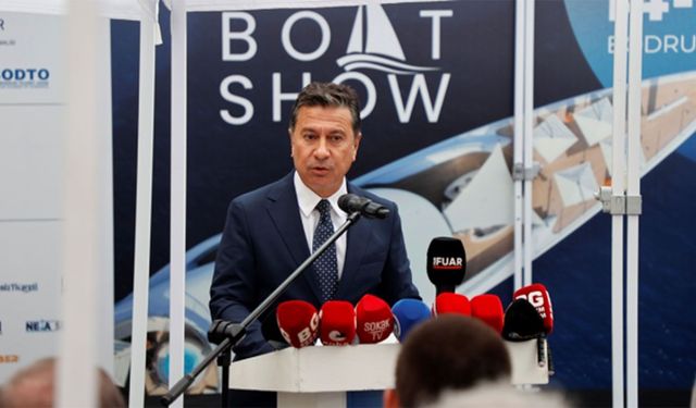 Muğla Büyükşehir Belediye Başkanı Ahmet Aras CHP'den istifa etti