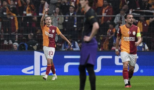 Galatasaray, Barcelona karşısında öne geçtiği maçı 4-1 kaybetti