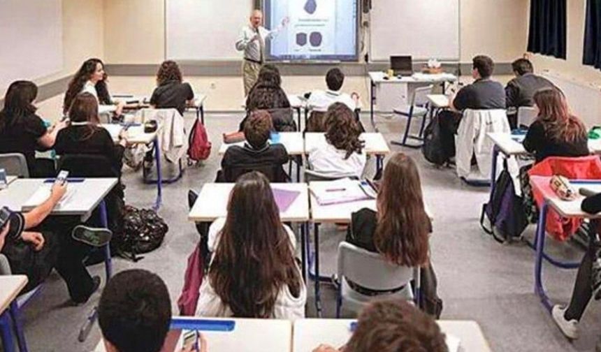 Özel okullar vergini farkını velilerden istiyor
