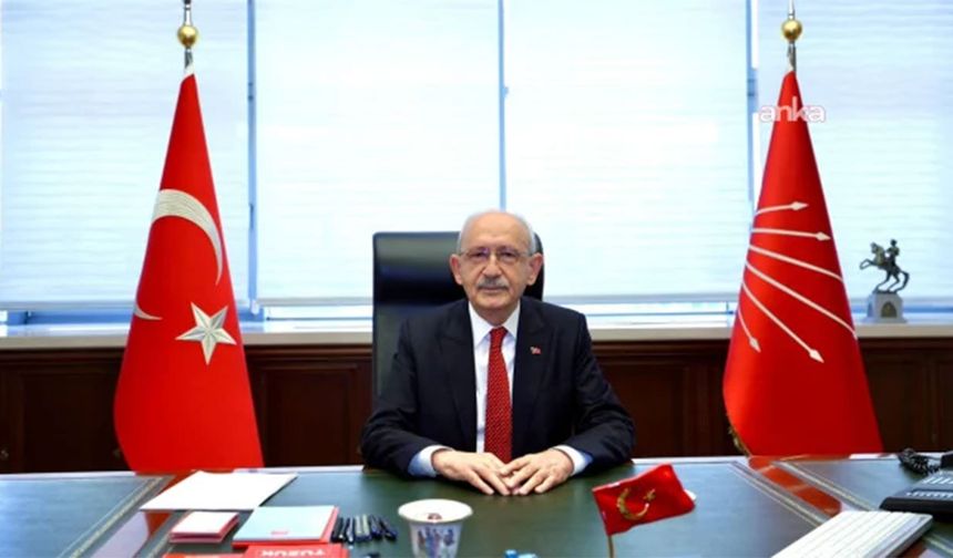 Kılıçdaroğlu hile ile çalınan koltuğuna 2,5 yıl aradan sonra geri oturdu
