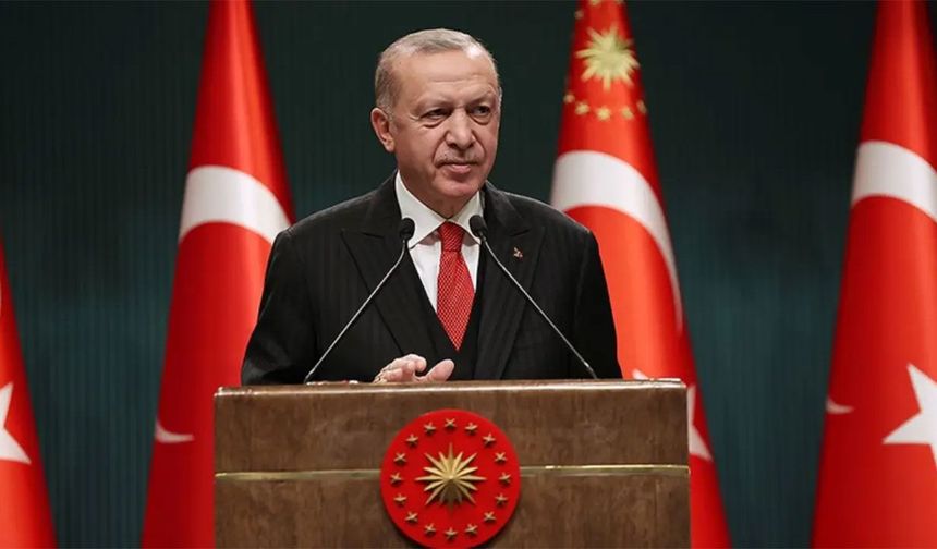 "Gazi Mustafa Kemal'in kurduğu partiyi pavyon masalarına düşürdüler"