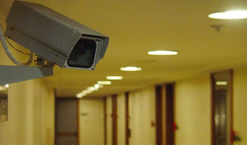 KVKK'den iş yerleri ve apartmanlardaki güvenlik kameraları için yeni uyarı