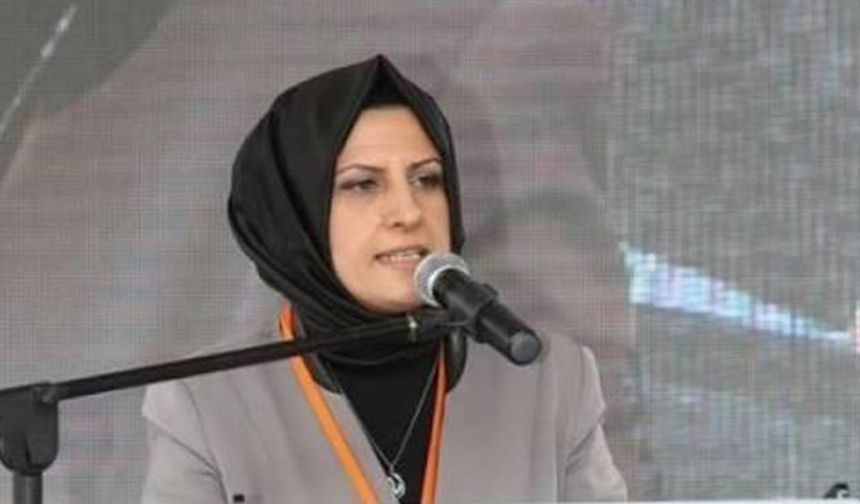 AK Parti’de Fatma Betül Sayan Kaya’nın yerine Hülya Terzioğlu atandı