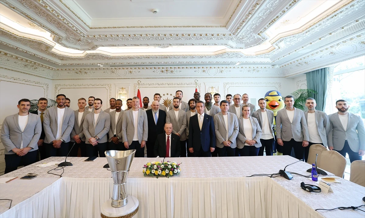 Fenerbahce 66